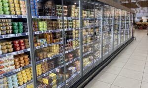 Nowoczesny merchandising. Jak sklepy walczą o uwagę klienta